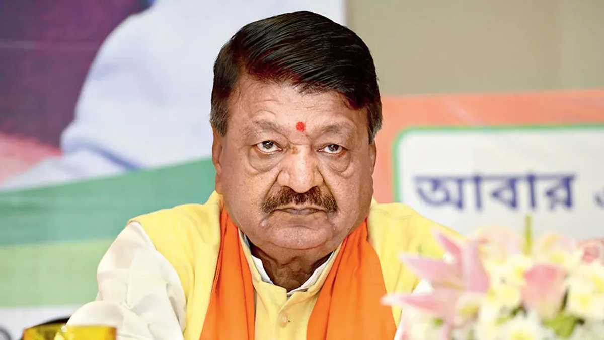 कैलाश विजयवर्गीय की खरी-खरी, अफसरों की ज्यादा मालिश मत करो